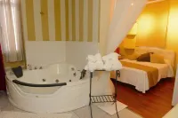 Tu Mansión Hotel a Valmojado