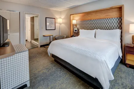 Holiday Inn East Windsor - Cranbury Area