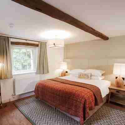 Royal Oak Hotel Rooms