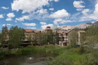 Le Chamonix I by AvantStay Condo w Views in Great Location