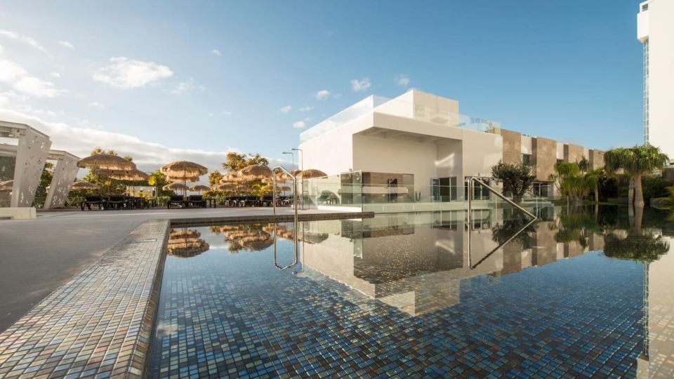 Hotel Alto Lido
