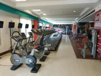 DLF City Club 3 - Fitnessstudio