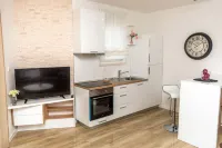 Apartments & Rooms Danivan Pool Villas Hotels in Gajac