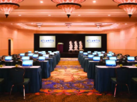 Harborside Resort & Vacation Rentals at Atlantis Hotels in Nassau