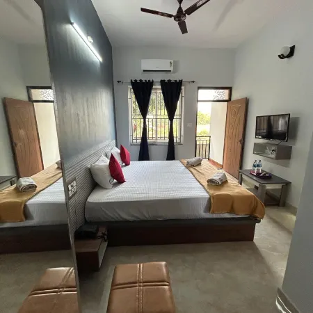Golden IB'S Gokarna