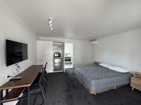 Grosvenor Motel Отели рядом с достопримечательностью «Зоопарк Гамильтон»