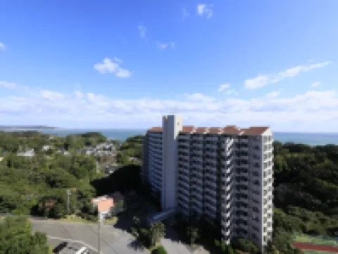 Katsuura Hilltop Hotel & Residence Hotels near Ubara Beach