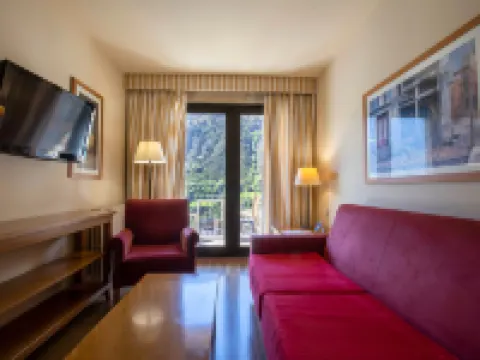 Apartaments Shusski Hotels in Encamp