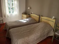 Au Saint Roch - Hôtel et Jardin