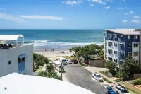 Rolling Surf Resort Sunshine Coast - Ocean View