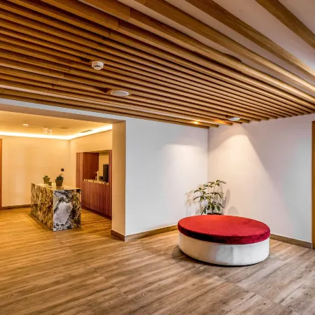 Cresanto Luxury Suites