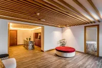 Cresanto Luxury Suites - spa