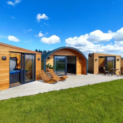 Hillhead Hideaways Hotels in Keith