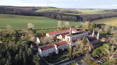 Hôtellerie de l'Abbaye Hotels in L'Isle-Jourdain