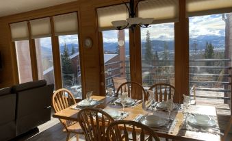 Swan Mountain Resort