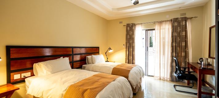 The Shrub Lodge Hotels in Hwange