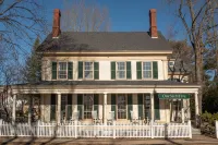 OneSixtyFive, the Inn on Park Row