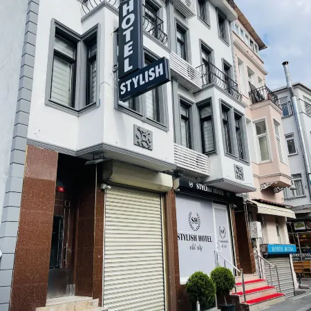 Stylish Hotel Old City