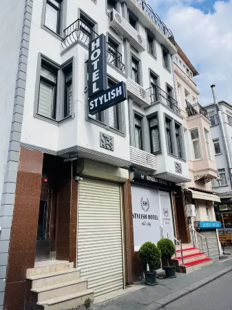 Stylish Hotel Old City