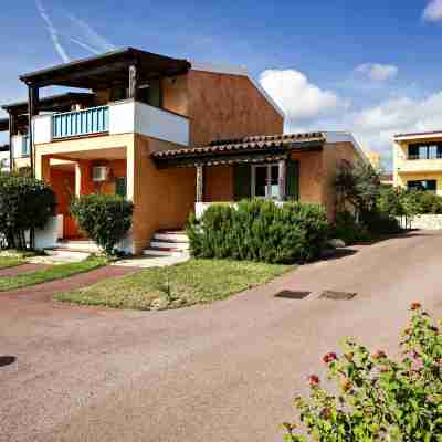 Hotel Baia Aranzos Hotel Exterior