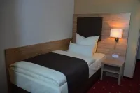 Altstadthotel Harburg فنادق في Rosengarten