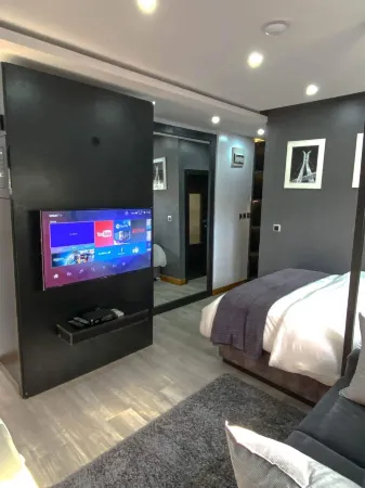 Le Noir Studio Apt Ikoy Отели рядом с достопримечательностью «Остров Лагос»