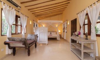 Allamanda Oleander Suite by YourHost