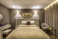 Mr Beyaz Hotel