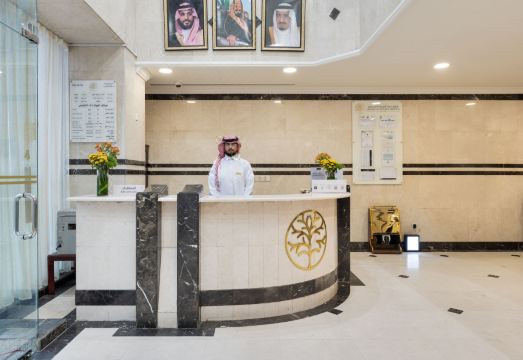 이마르 타이바 호텔