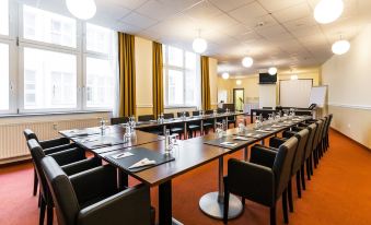 Royal International Leipzig