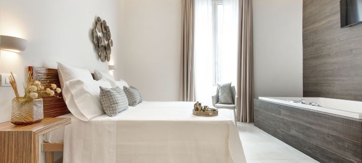 Palazzo San Lazzaro Rooms & Suites Hotels in Лечче
