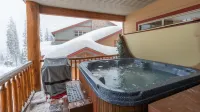 Mountain Time - Spacious w Private Hot Tub and an Amazing View - Kæledyr tilladt