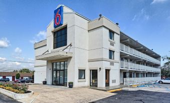Motel 6 Maple Shade Township, NJ - Philadelphia - Mt Laurel