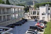 Hotel Vischi - parking
