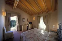 Romantik Hotel Relais Mirabella Iseo Các khách sạn gần Global Nautic