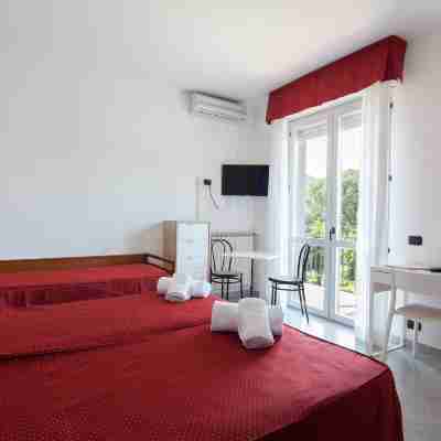 Hotel Nella Rooms