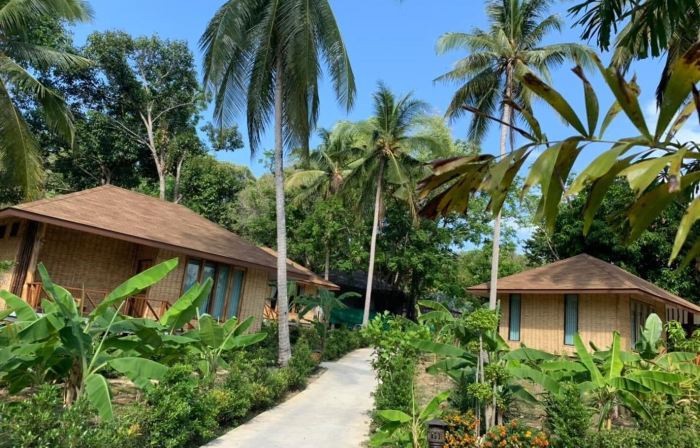 Thiwson Beach Resort