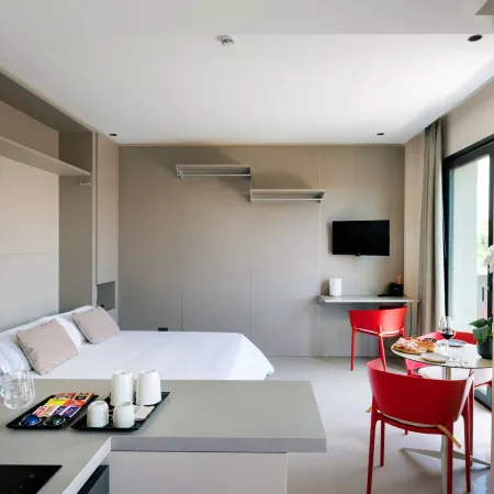 Ollen Apartments