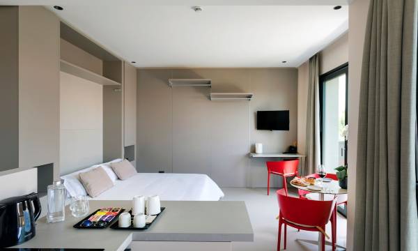 Ollen Apartments