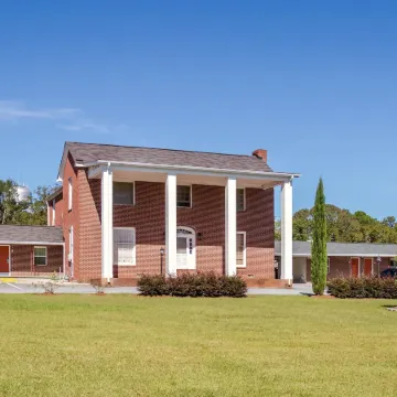 Rodeway Inn & Suites