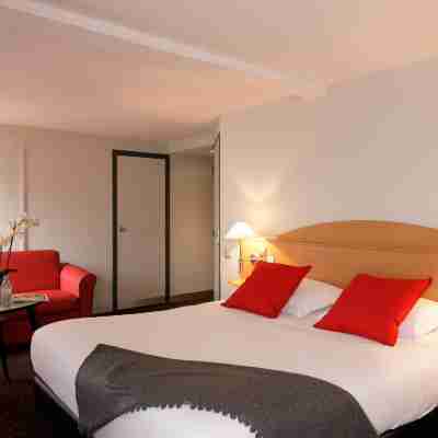 Logis Hôtel l'Orée de Chartres Rooms