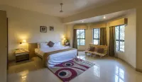 Hotel Phoenix Koregaon Park - พร้อมระเบียง