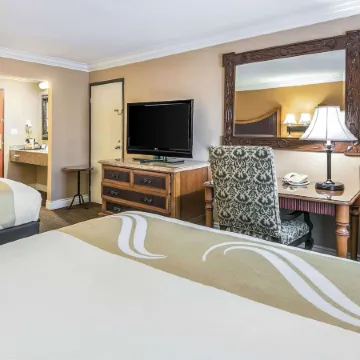 Quality Inn & Suites Atlanta Airport South
