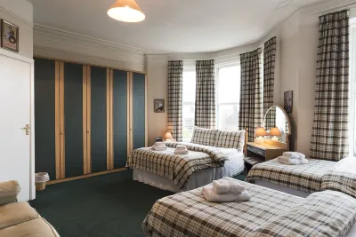 Princetown Guesthouse Hotels near Bangor Methodist Church