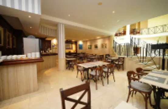 Apartamentos RF Bambi Adults Only