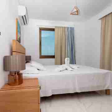 Rododafni Beach Apartments Rooms