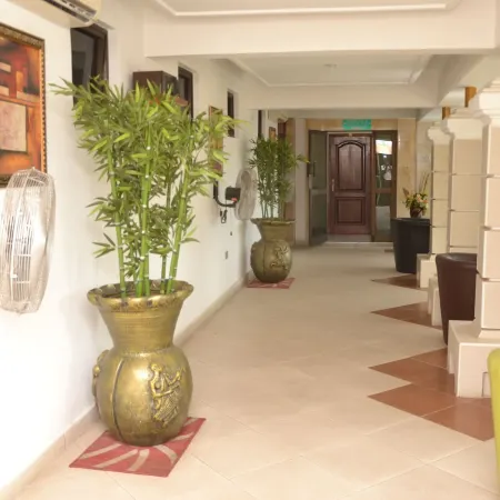 Kaysens Grande Hotel