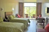 Gran Hotel de Lago - Shushufindi فنادق في Shushufindi Canton