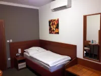 Katerain Hotel, Restaurace, Wellness Hotel a Hradec nad Moravici