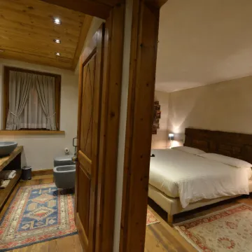 Le Reve Charmant Hotels near Aosta Old Town